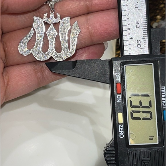 Vvs Allah pendant, Muslim Allah charm, Eid Gift, Ramadan, Hijab Allah Gift charm - Picture 3 of 4